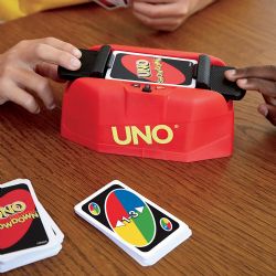*** JEU UNO - SHOWDOWN
